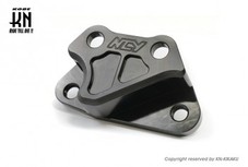 NCY フロントブレーキ キャリパーサポート【NMAX125/155(V1/V2)/AEROX155】【ブレンボ4POTキャリパー用/267㎜ディスク用】